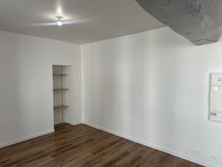 Location Appartement 1 pièce 27m² ETAMPES 91150 - Photo 3