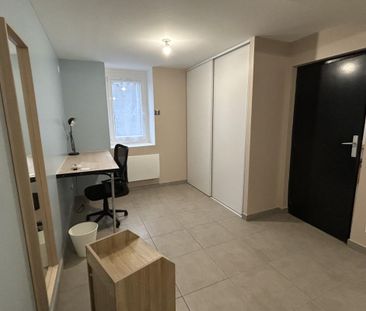 Location Appartement 1 pièce Meublé 31m² LE CREUSOT 71200 - Photo 3