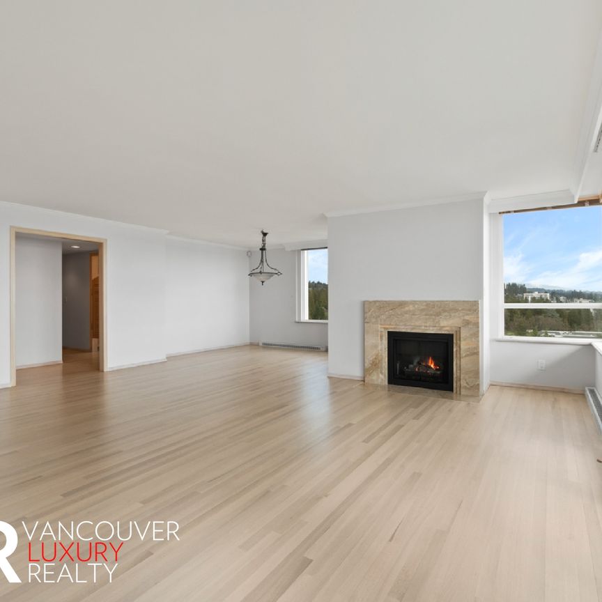 Condo in West Vancouver, BC - Photo 1