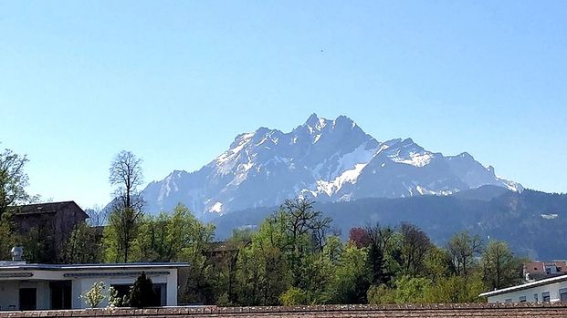 2½ Zimmer-Attikawohnung in Luzern, möbliert, auf Zeit - Photo 1