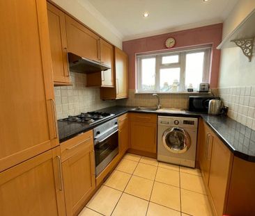 2 bedroom maisonette to rent - Photo 4