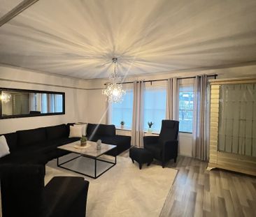 Prästgårdsvägen, Tumba - Photo 1