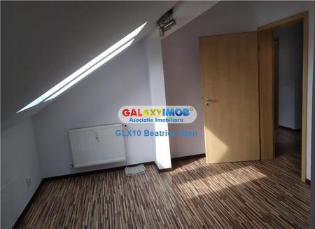 Duplex 4 camere etaj 3+M foarte spatios cu terasa mare Laminorului - Fotografie 4