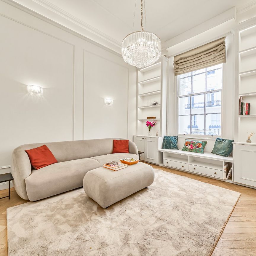 Chesham Street, Knightsbridge, London, SW1X - Photo 1