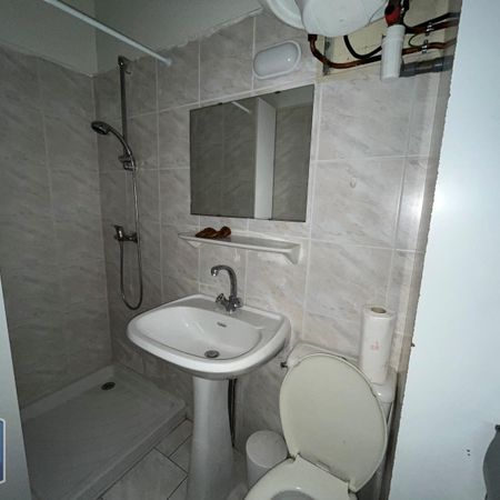 Location Appartement 1 pièce 15m² AGEN 47000 - Photo 4