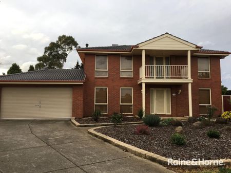 A Classic 4Br 2L Family Home in Hoppers Crossing! - Photo 3