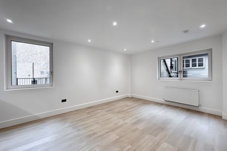 St Johns Street - Photo 2