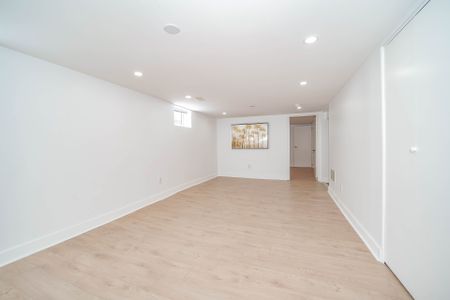 For Lease - 1360 Woodbine Avenue, Toronto, Ontario - Photo 2