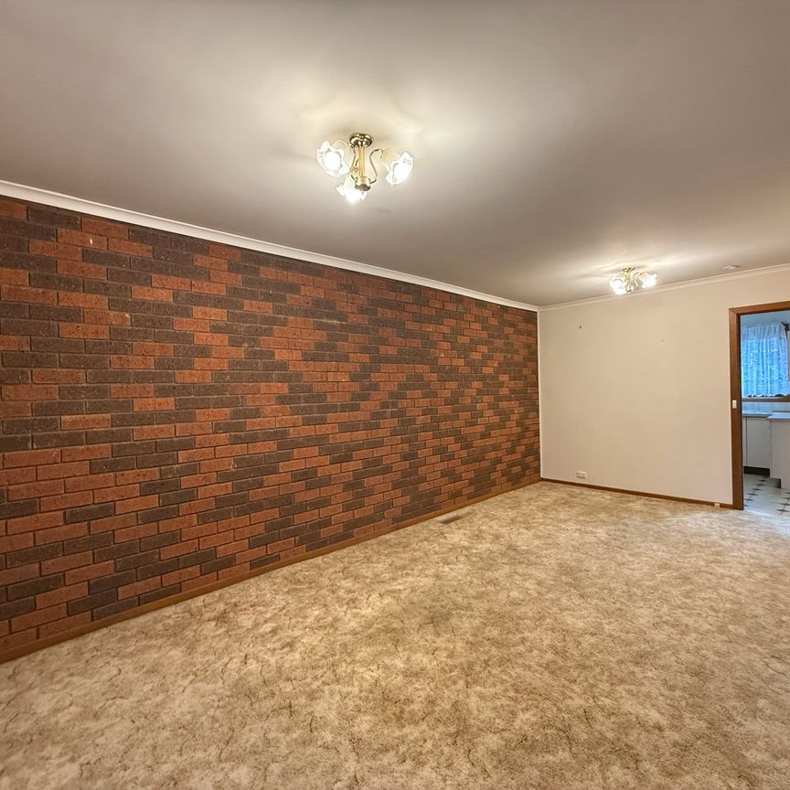 2/16 Herald Street, Cheltenham - Photo 1