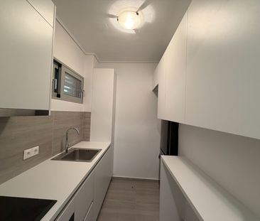 Studio/Γκαρσονιέρα για ενοικίαση - Παλαιό Φάληρο, - Φωτογραφία 2