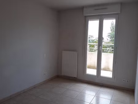 Location appartement récent 3 pièces 77.63 m² à Saint-Brès (34670) - Photo 3
