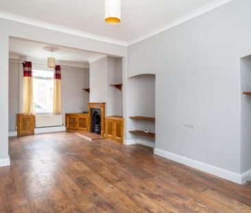 2 bedroom terraced house to rent - Photo 6