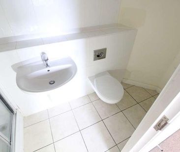 Hatton Place, Midland Road, Luton, Bedfordshire, LU2 - Photo 3