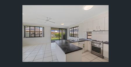 LOW MAINTENANCE LIVING - Photo 4