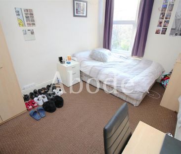 6 bedroom house to rent - Photo 3