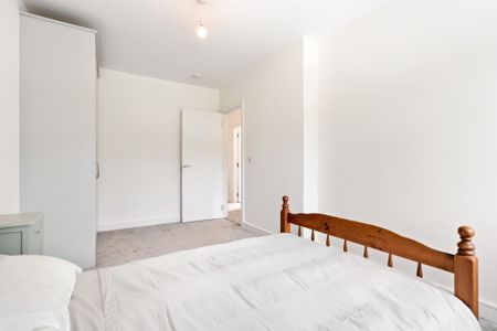 21 Archers Wood Drive, - Photo 3
