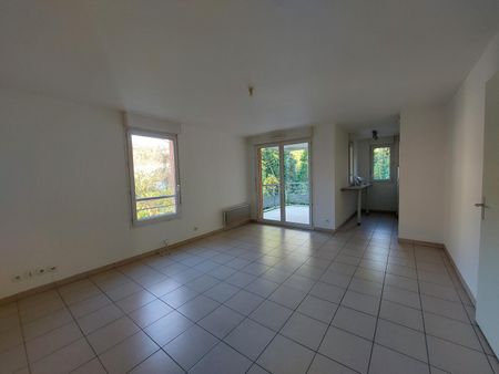 location Appartement T3 DE 59.41m² À CANTELEU - Photo 3