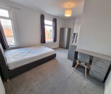 4 Bed Student Accommodation - Photo 6