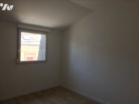 rue du Président René Coty Appartement de Type 2 au 2ème étage - Photo 2