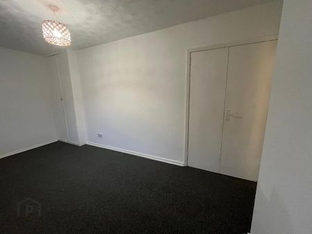 14 Thornfield Court, Carrickfergus, BT38 8LP - Photo 4