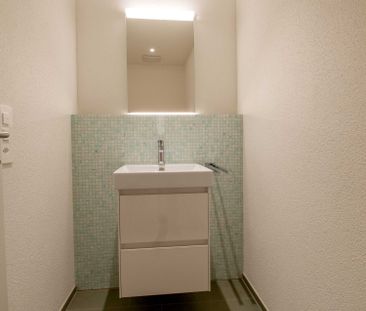 Neubau-Erstvermietung | Moderne 2.5 Zimmerwohnung mit Gartensitzplatz - Photo 3