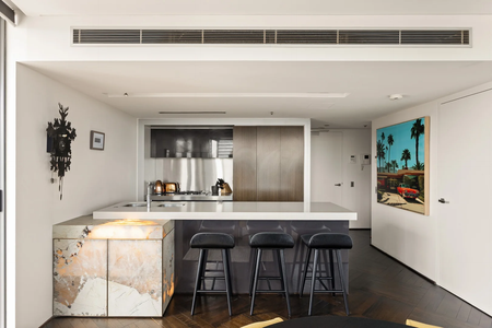 1001 / 417-419 Bourke Street - Photo 3