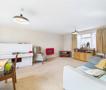 3 bedroom terraced house to rent - Photo 2