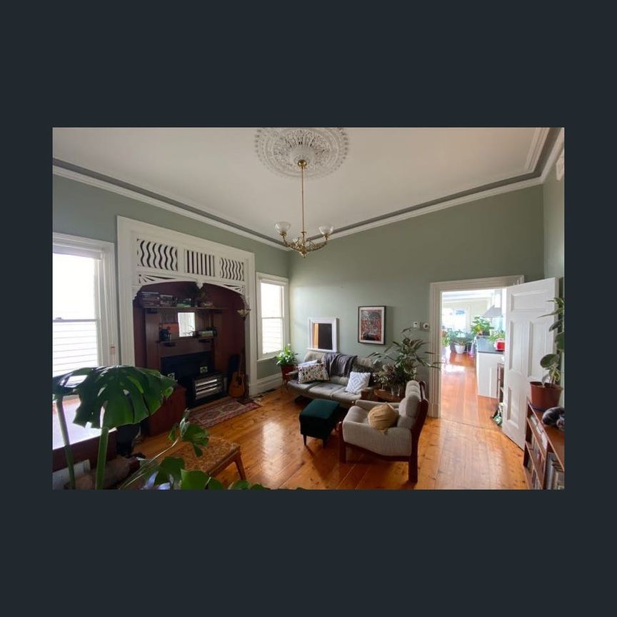 Beautiful Single Fronted Home with Modern Comforts - Photo 1