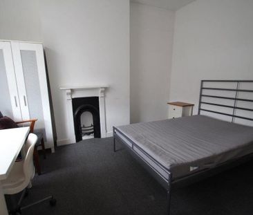 3 bedroom detached house to rent - Photo 4