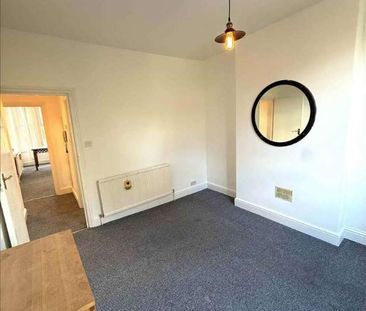 Whittington Road, London, London, N22 - Photo 5