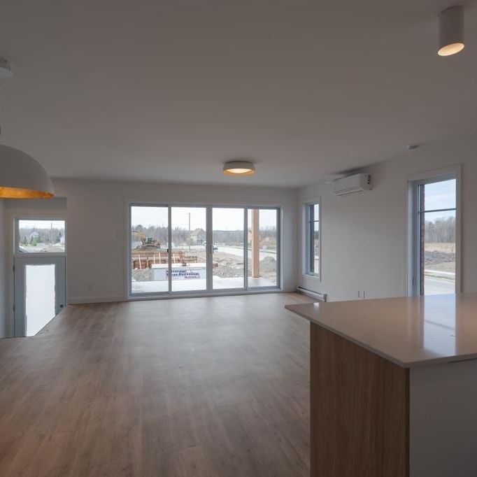 Bel appartement 5 1/2 Sherbrooke - Photo 1