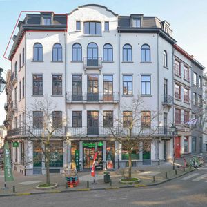 Duplex te huur in Sint-Gillis voor € 1.350 met 2 slaapkamers - Photo 2