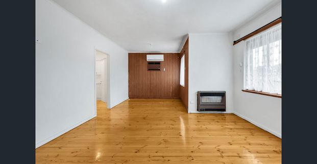 Spacious 3 Bedroom Home! - Photo 1