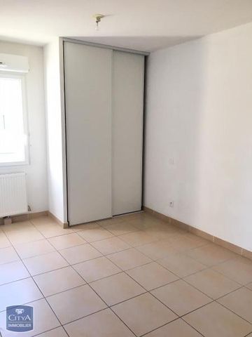 Location Appartement 2 pièces 50m² BEZIERS 34500 - Photo 3