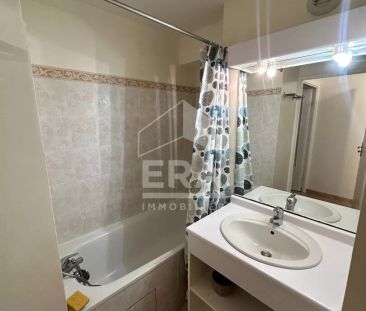 Studio lumineux 23 m2 en rez-de-jardin - Photo 3