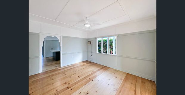 RENOVATED QUEENSLAND ICON - Photo 1