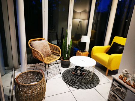 Garden apartment in a beautiful and sunny location - Photo 3