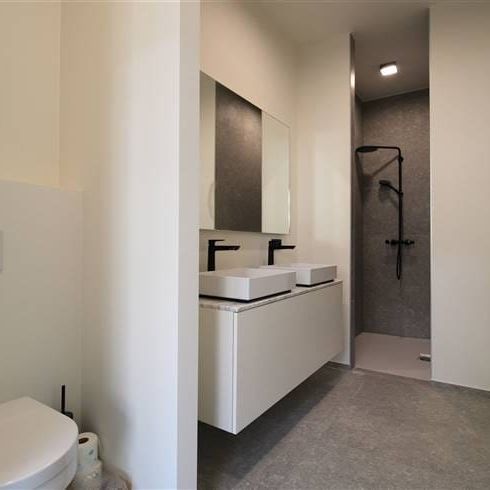 Appartement te huur - Foto 1