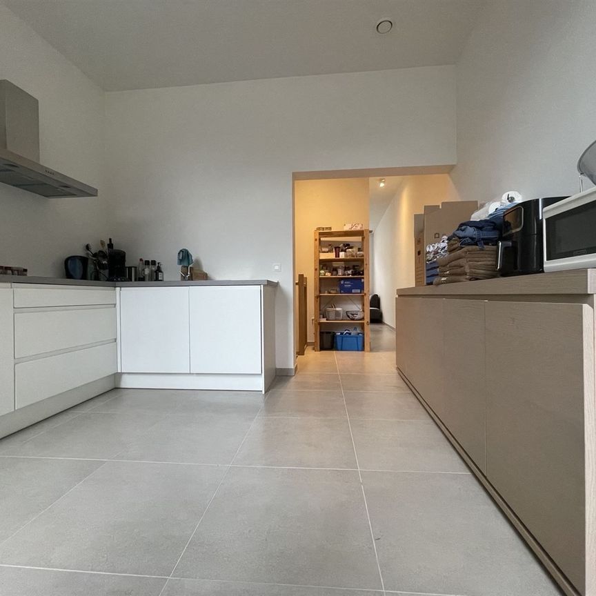 Uitzonderlijk nieuwbouw duplex appartement in hartje centrum Dendermonde - Photo 1