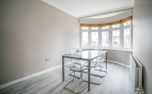 6 bedroom semi-detached house to rent - Photo 1