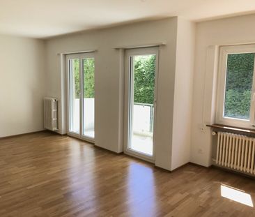 Eine 3½-Zimmerwohnung mit Balkon im ruhigen Lindenquartier - Photo 1