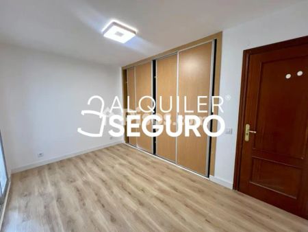 Piso en alquiler en Hortaleza - Photo 2