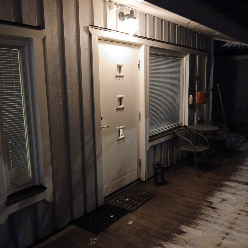 Soltorpsvägen, Tumba - Photo 2