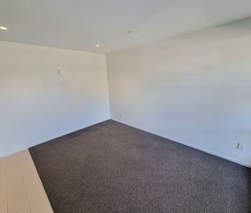 Perfect Work + Play Combo - Photo 5