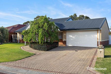 7 Bollinger Close, The Vines WA 6069 - Photo 3