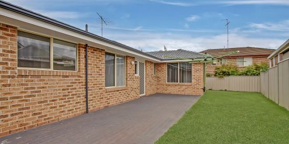 Three Bedroom Duplex in Excellent Location - Photo 3