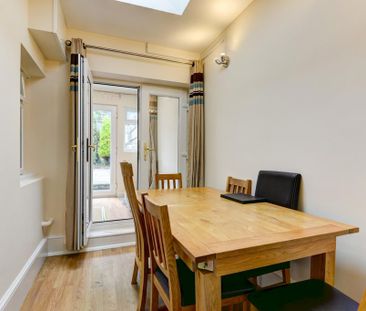 6 bedroom house to rent - Photo 2