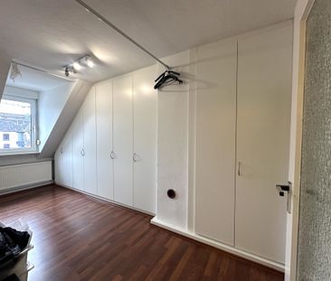 Gepfl. 4-Zimmer-Wohnung in der City!!! - Photo 2