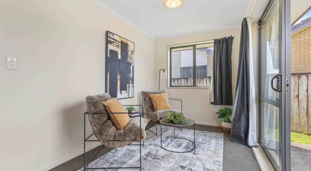 Beautiful Warm 3 Bedroom Home - Photo 1