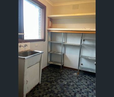 77 Springvale Road, Springvale, Vic 3171 - Photo 2